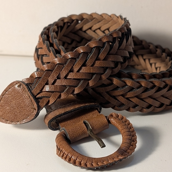 Braided Brown Leather Belt - Picture 4 of 8